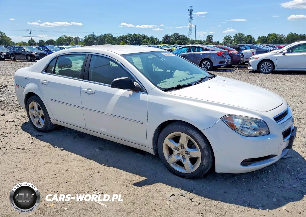 2012 Chevrolet Malibu Ls VIN:1G1ZB5E09CF173193 - 4