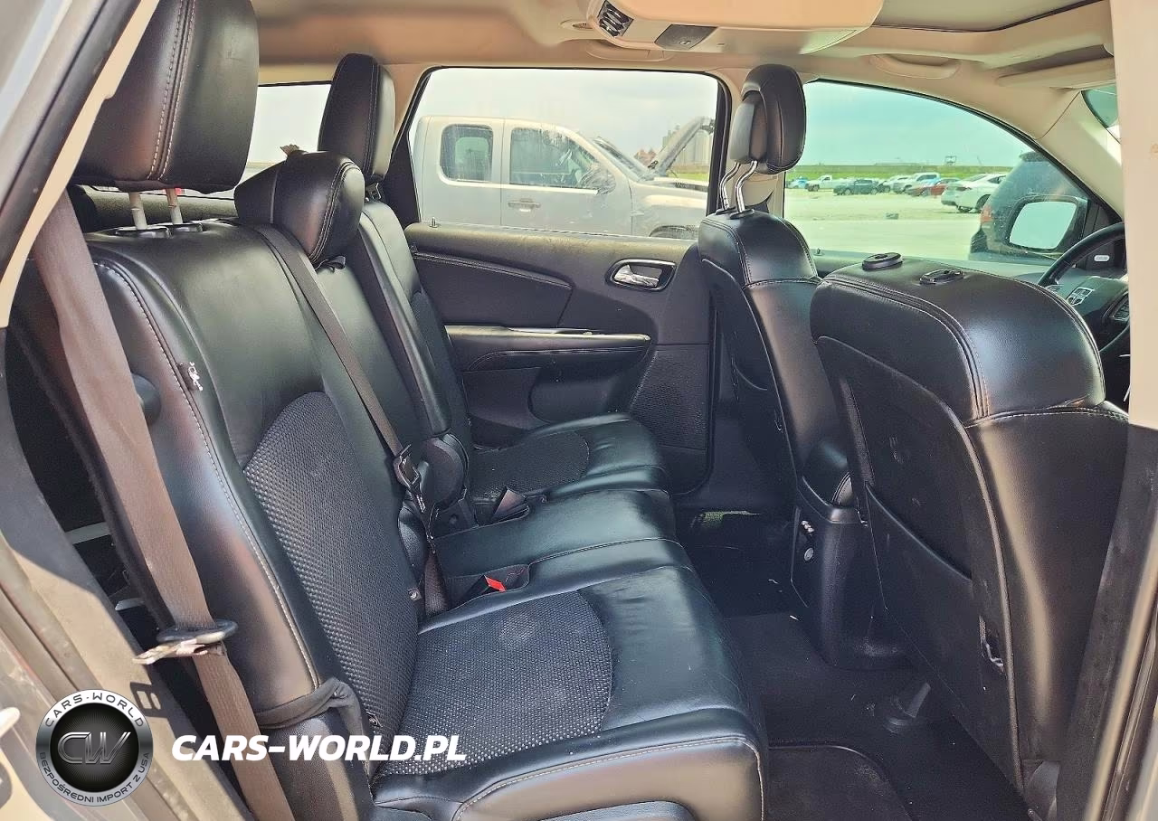 2020 Dodge Journey Crossroad VIN:3C4PDCGB6LT261250 - 11