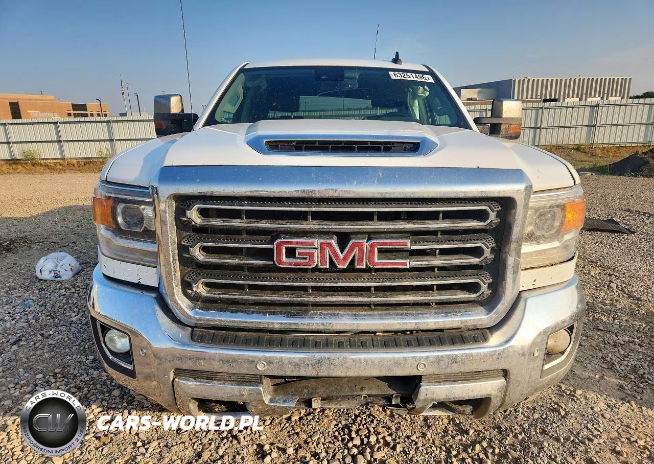 2018 GMC Sierra K2500 Slt VIN:1GT12TEY4JF258261 - 5