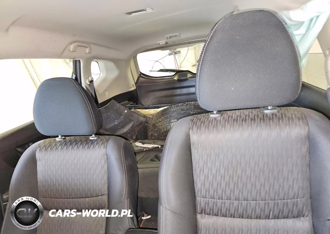 2020 Nissan Rogue S VIN:JN8AT2MV9LW123900 - 10