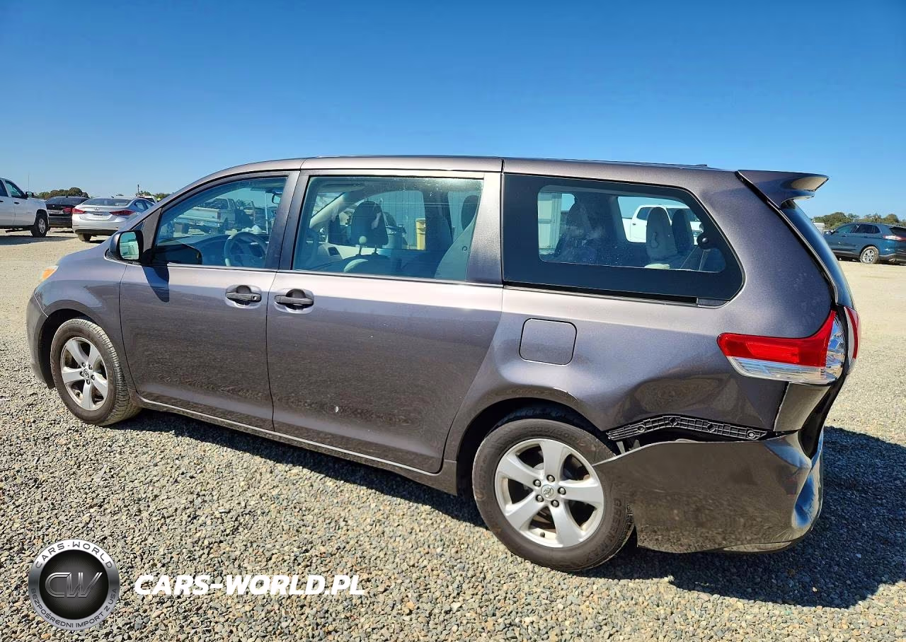 2013 Toyota Sienna L 7-Passenger VIN:5TDZK3DC3DS300870 - 2