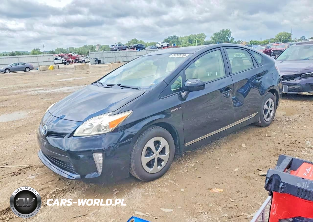 2013 Toyota Prius Four – zdjęcie 1 z 12