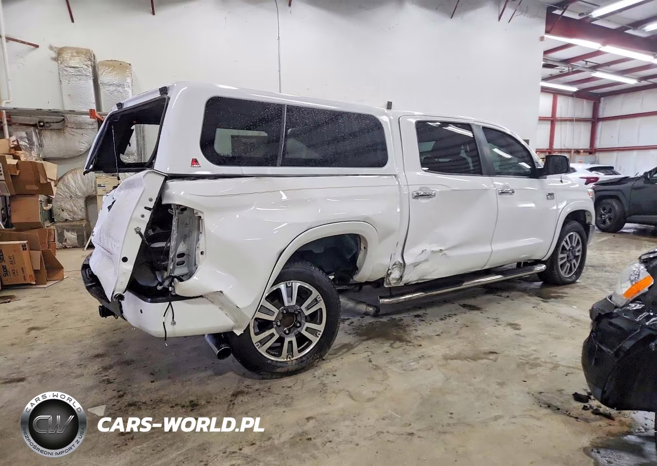 2018 Toyota Tundra 1794 Edition VIN:5TFAW5F12JX692951 - 3