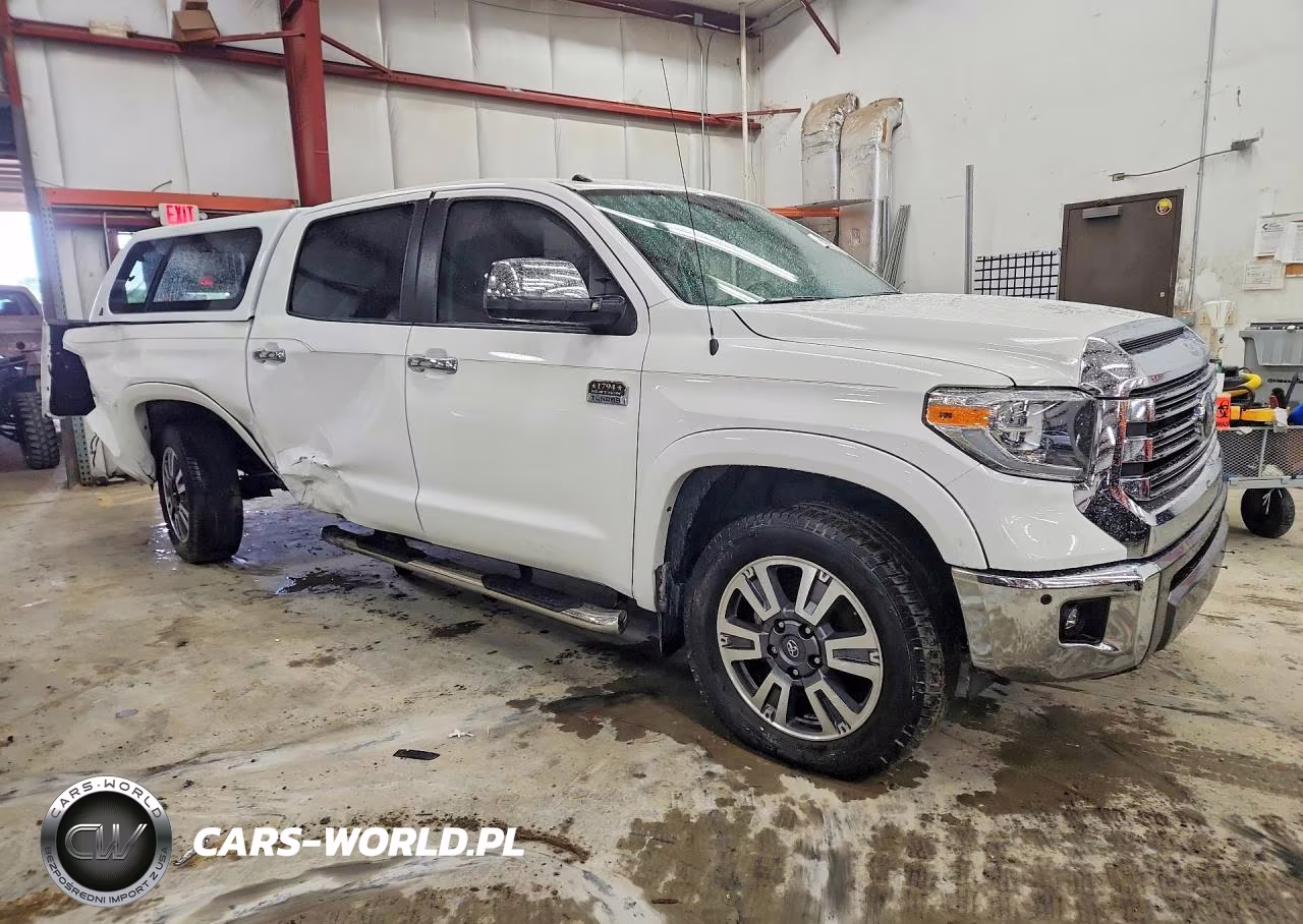 2018 Toyota Tundra 1794 Edition VIN:5TFAW5F12JX692951 - 4
