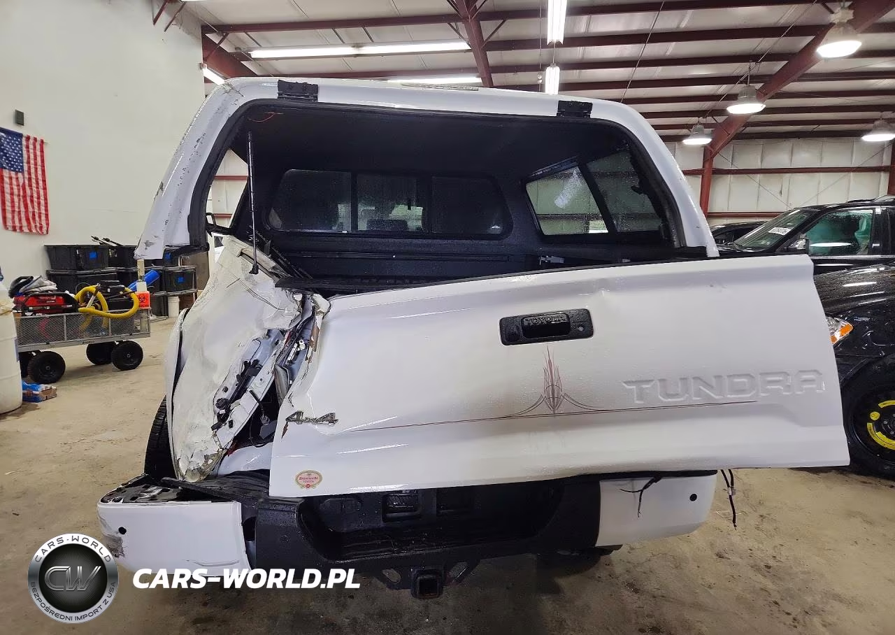 2018 Toyota Tundra 1794 Edition VIN:5TFAW5F12JX692951 - 6