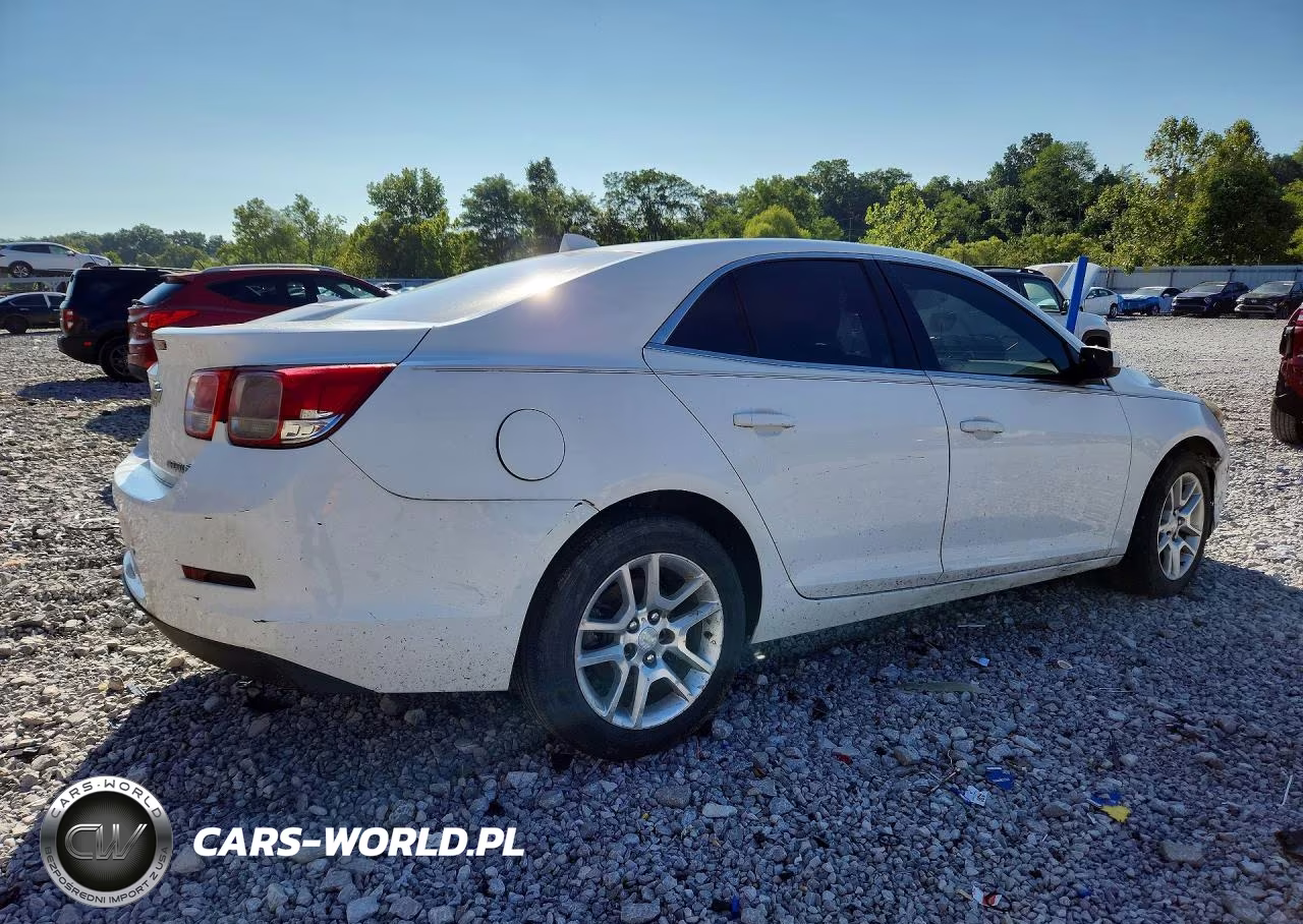 2013 Chevrolet Malibu 1Lt VIN:1G11D5RR5DF115468 - 3
