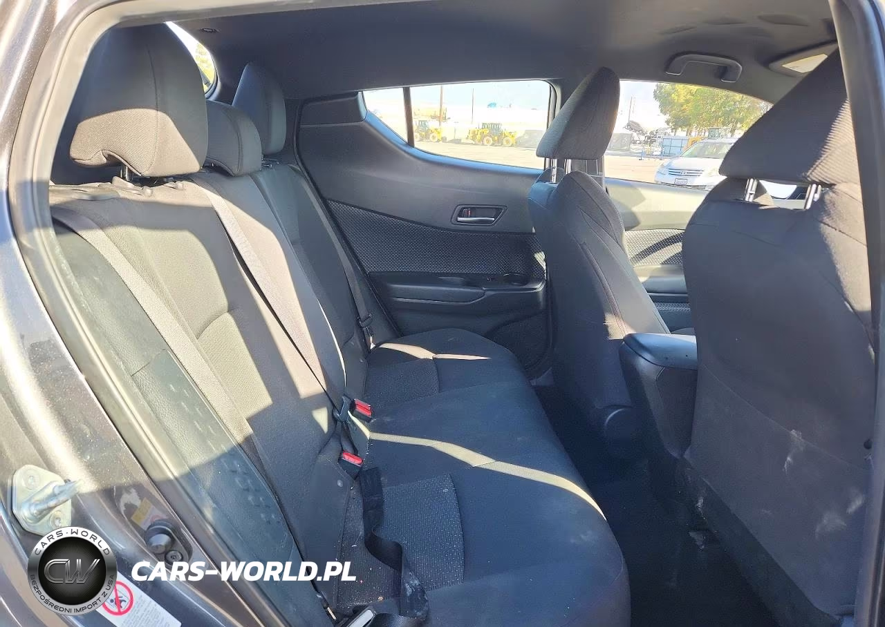 2018 Toyota C-Hr Xle VIN:NMTKHMBX6JR043807 - 10