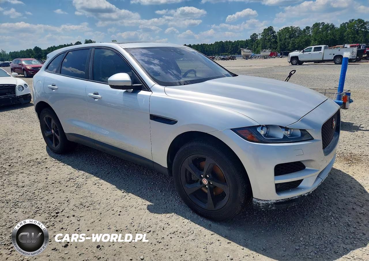 2020 Jaguar F-Pace Prestige VIN:SADCK2FX3LA629049 - 4
