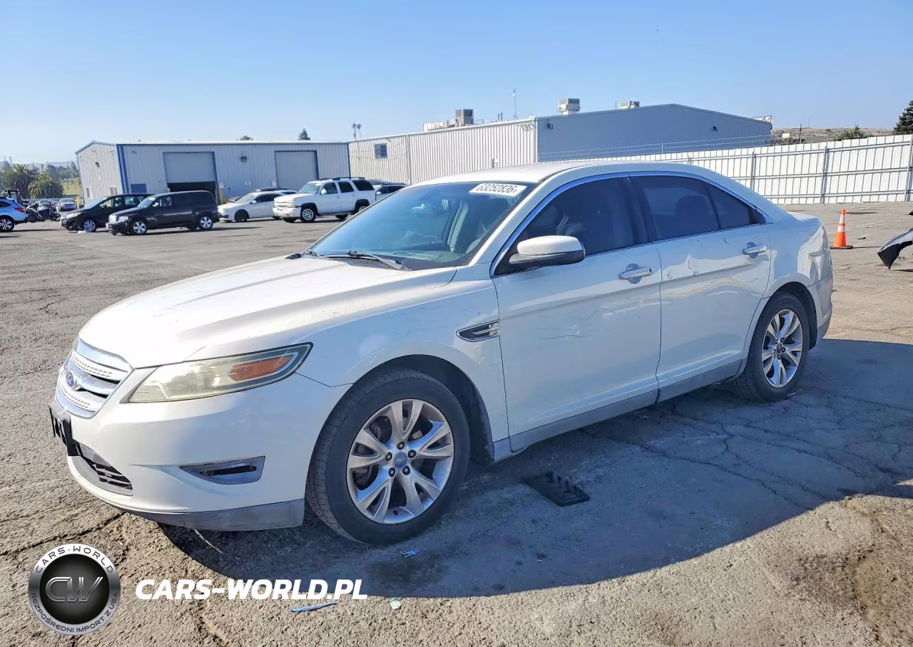 2010 Ford Taurus Sel