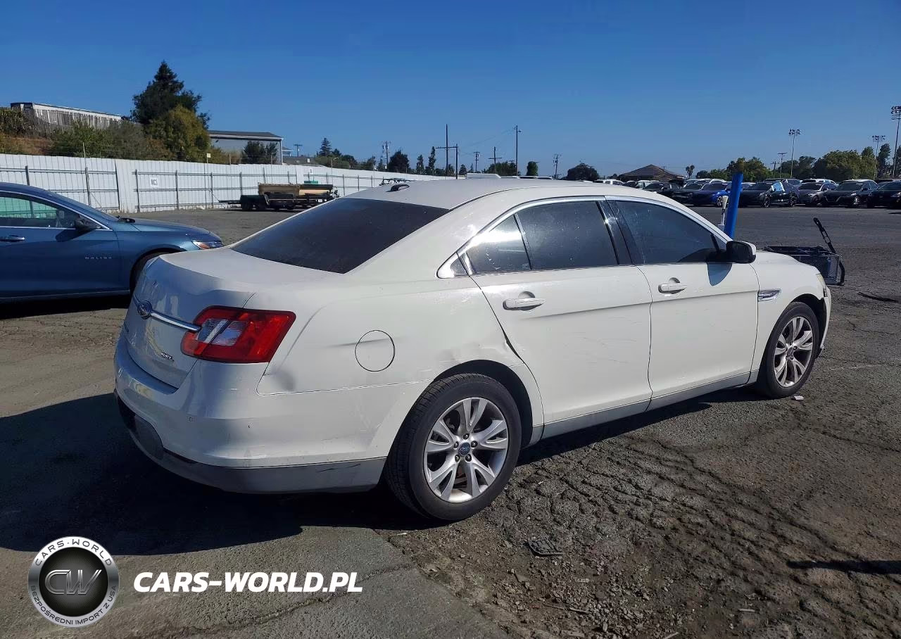 2010 Ford Taurus Sel VIN:1FAHP2EW5AG158260 - 3