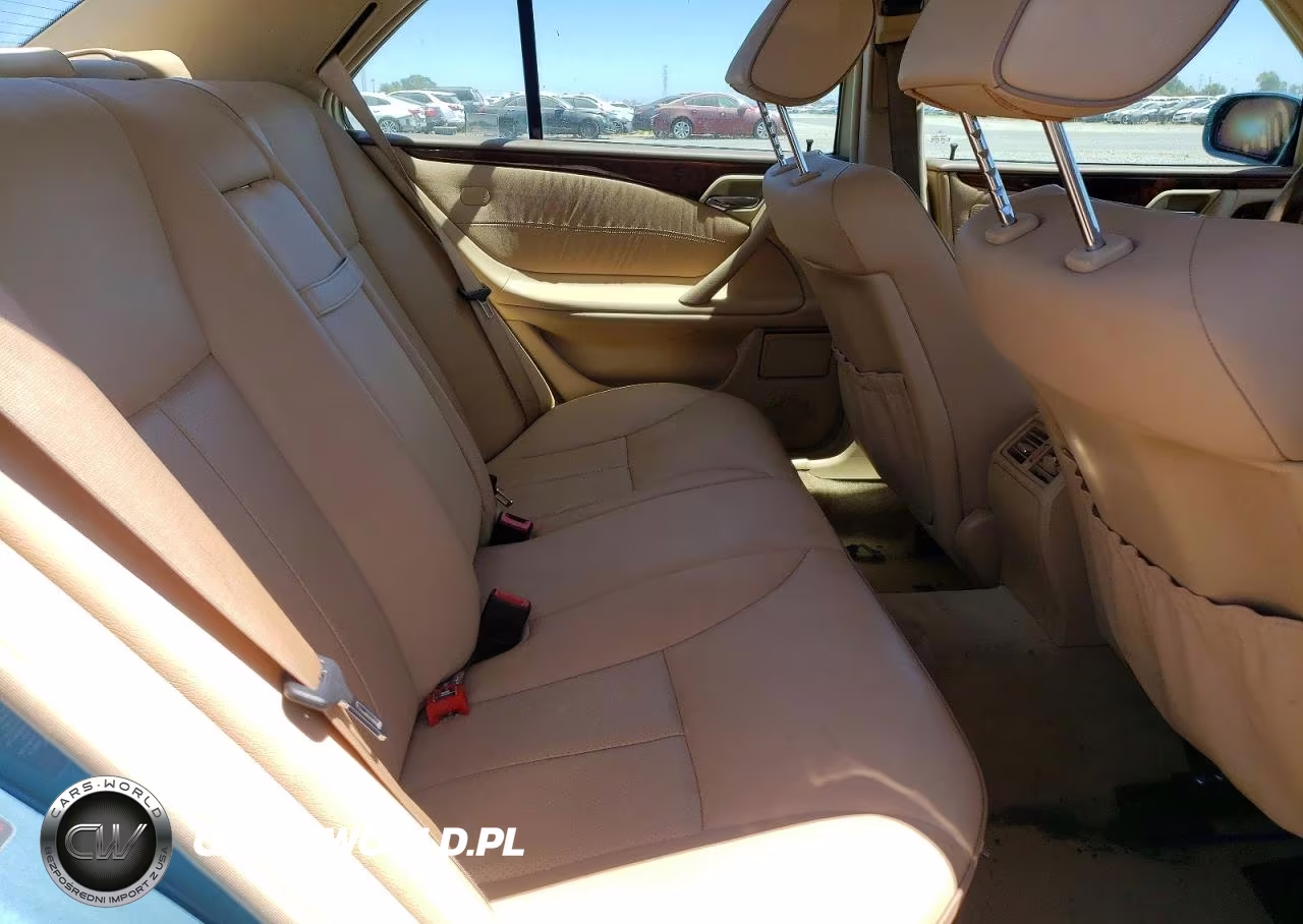2002 Mercedes-Benz E 320 VIN:WDBJF65J12B476304 - 10