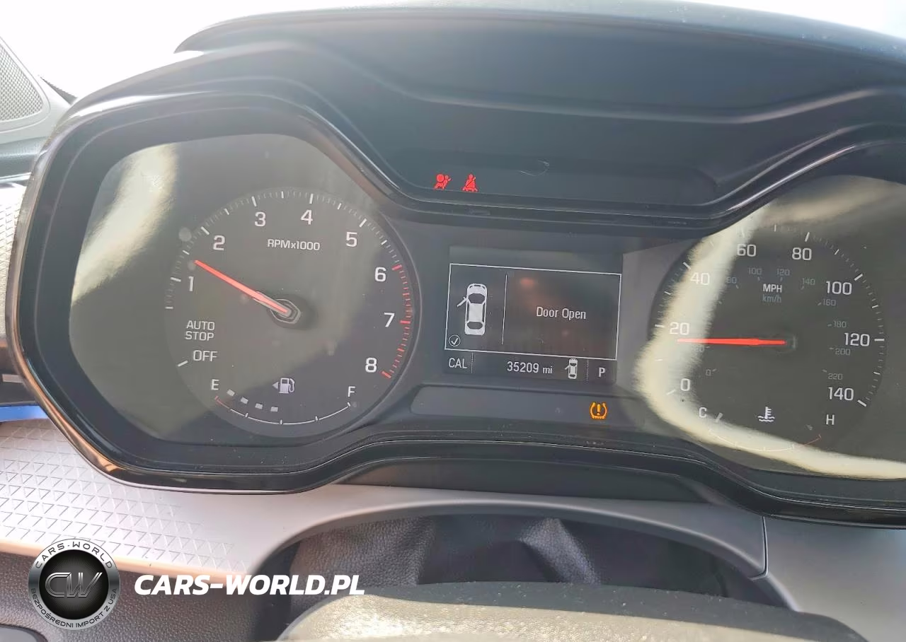 2025 Chevrolet Trax Ls VIN:KL77LFEPXSC304448 - 9