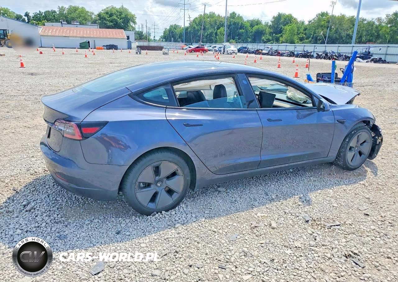 2023 Tesla Model 3 VIN:5YJ3E1EAXPF436596 - 3