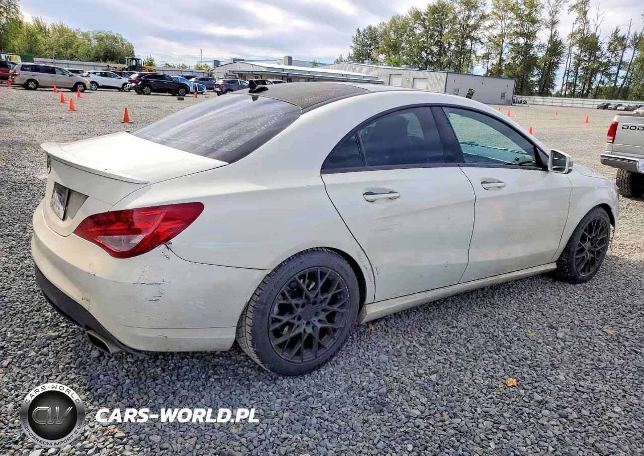 2015 Mercedes-Benz Cla 250 VIN:WDDSJ4EB2FN225674 - 3