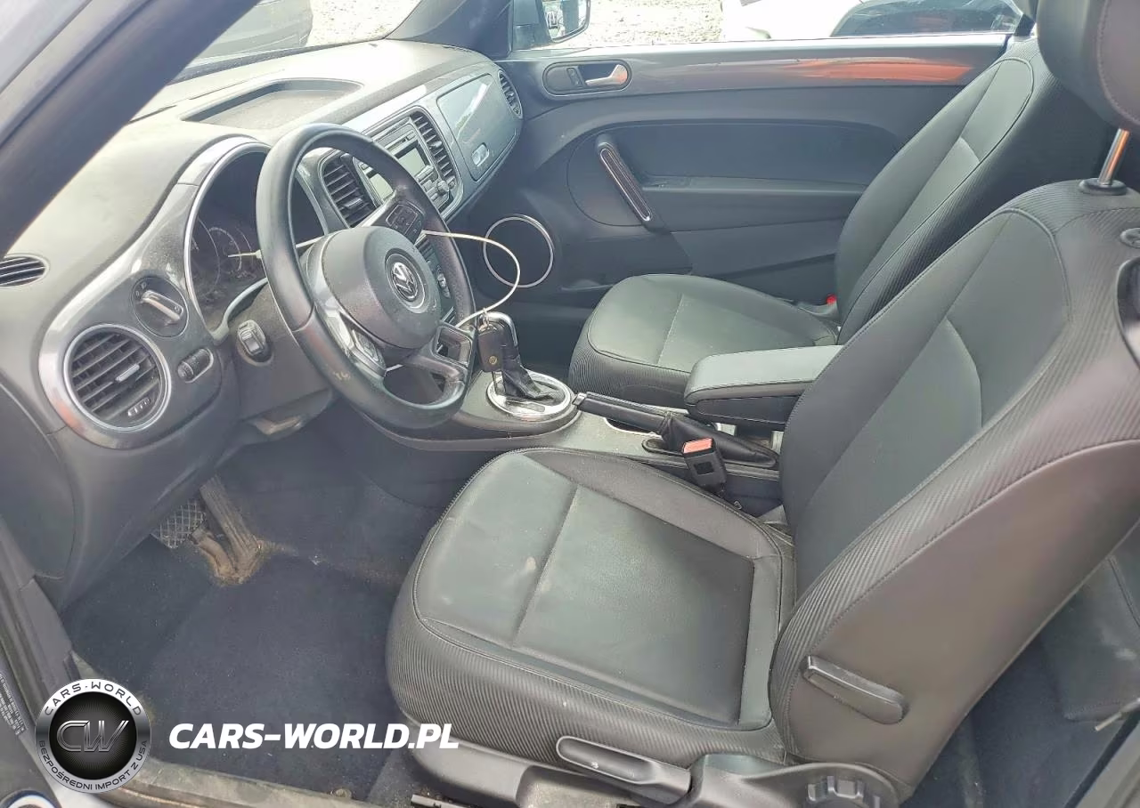 2014 Volkswagen Beetle VIN:3VW5P7AT7EM802744 - 7