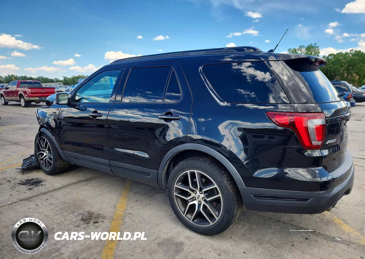 2019 Ford Explorer Sport VIN:1FM5K8GT7KGB12850 - 2