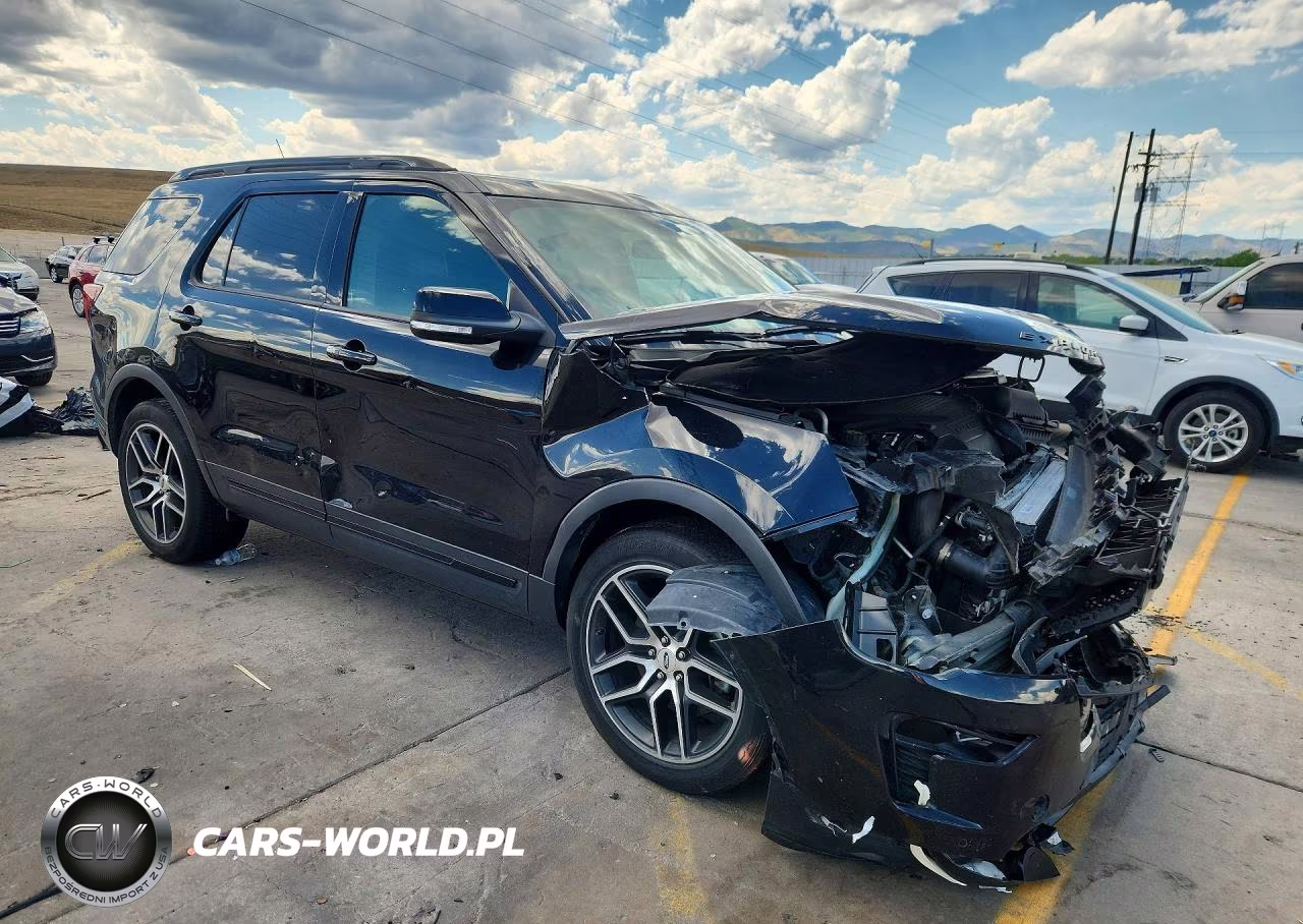 2019 Ford Explorer Sport VIN:1FM5K8GT7KGB12850 - 4