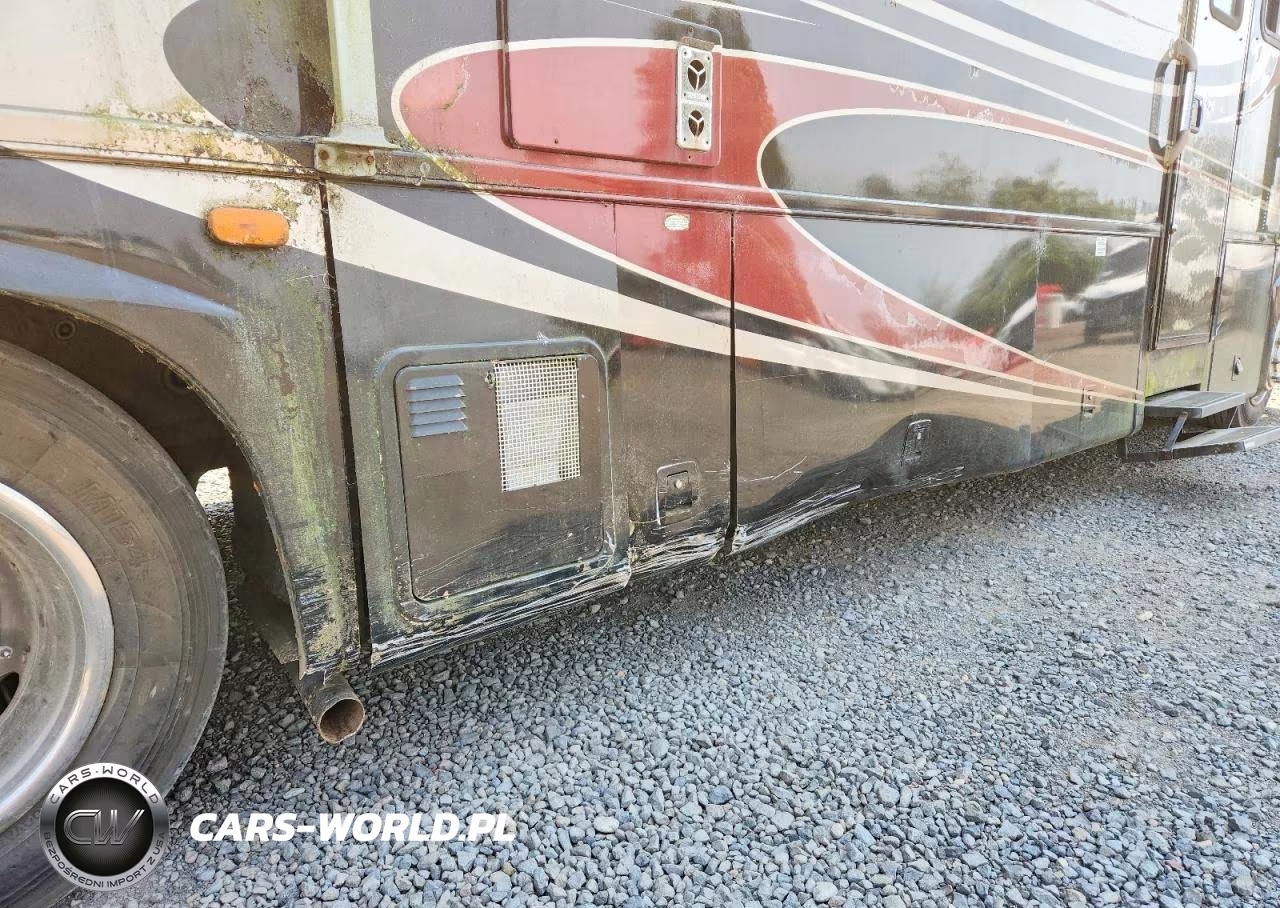 2005 Gulf Stream Rv VIN:5B4MP67G453411111 - 9