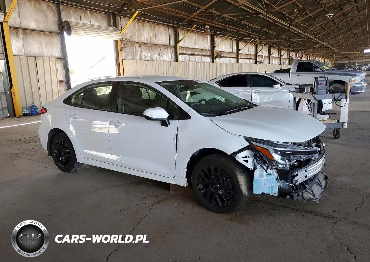 2024 Toyota Corolla Hybrid Le VIN:JTDBCMFE2R3049917 - 4