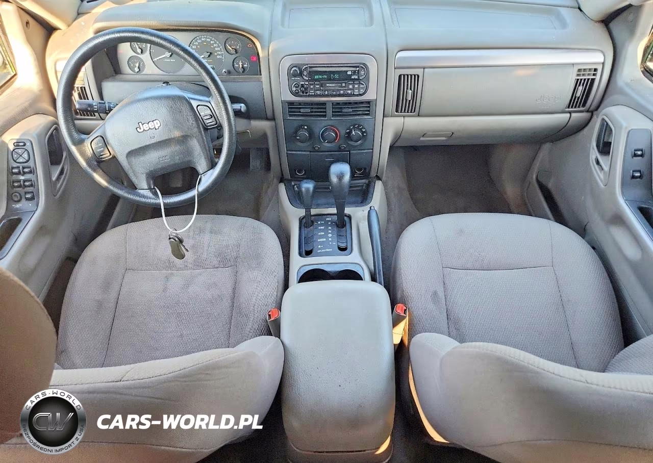 2002 Jeep Grand Cherokee Laredo VIN:1J4GW48S72C311978 - 8