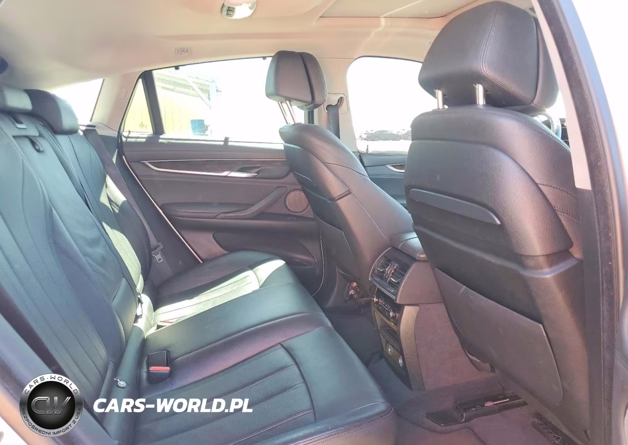 2016 BMW X6 xDrive50I VIN:5UXKU6C52G0R34158 - 11
