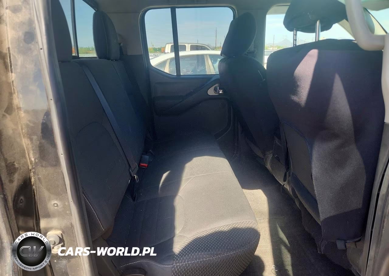 2018 Nissan Frontier Pro-4X VIN:1N6AD0EV1JN709910 - 10