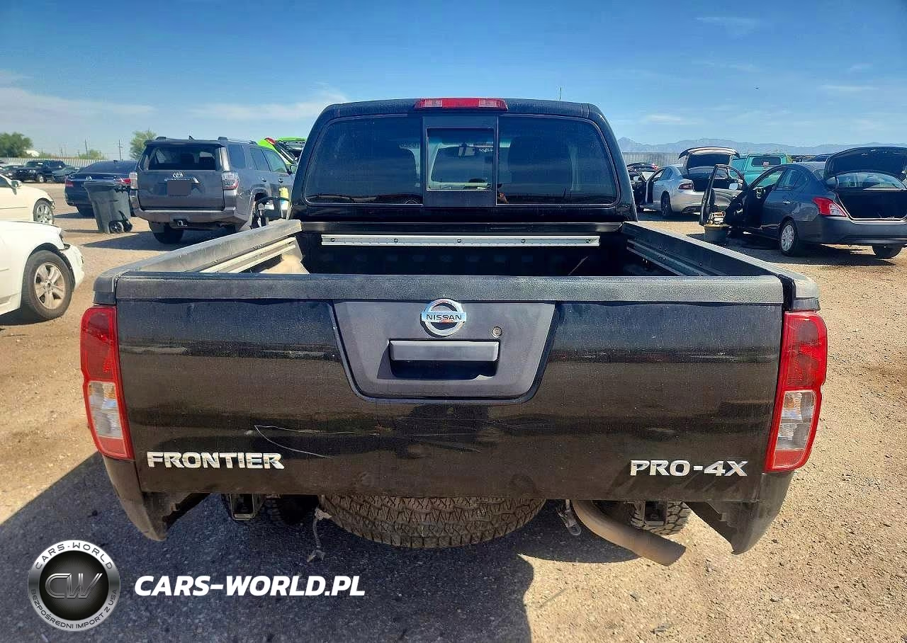 2018 Nissan Frontier Pro-4X VIN:1N6AD0EV1JN709910 - 6