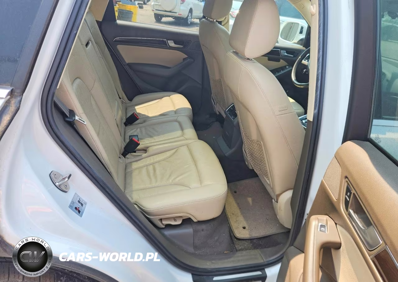 2014 Audi Q5 Premium Plus VIN:WA1LFAFP0EA057820 - 11
