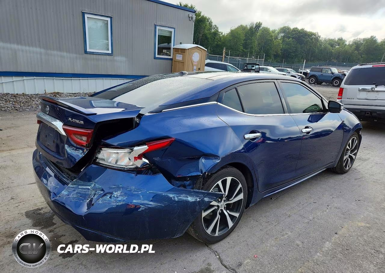 2018 Nissan Maxima Platinum VIN:1N4AA6APXJC382768 - 3