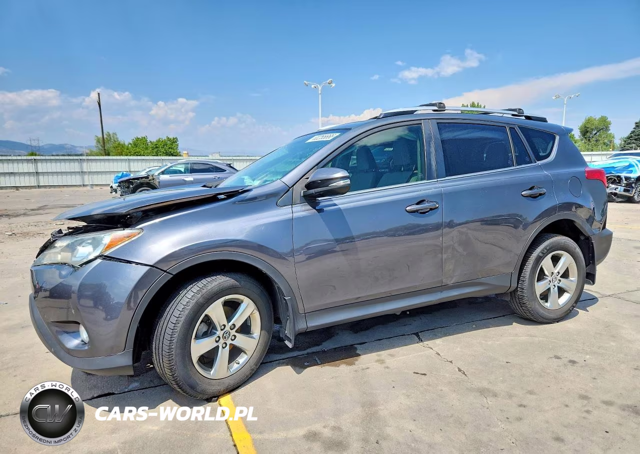 2015 Toyota Rav4 Xle – zdjęcie 1 z 13