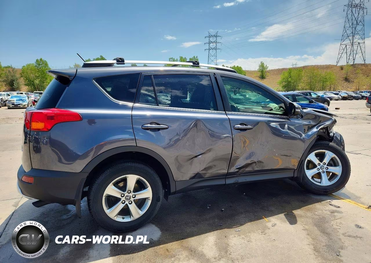 2015 Toyota Rav4 Xle VIN:JTMRFREV7FD174096 - 3
