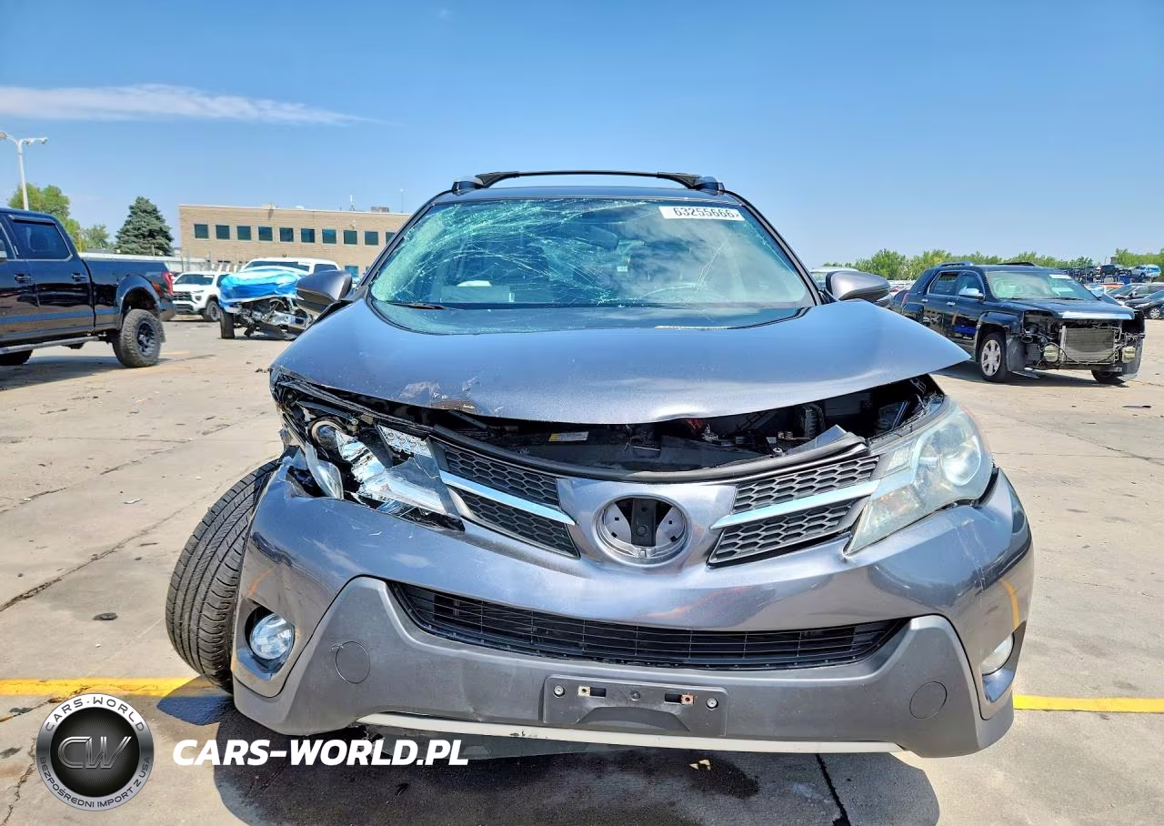 2015 Toyota Rav4 Xle VIN:JTMRFREV7FD174096 - 5