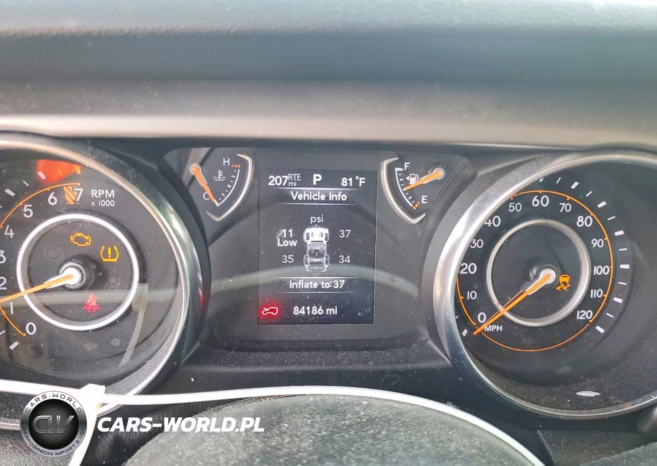2020 Jeep Wrangler Unlimited Sport VIN:1C4HJXDG2LW307607 - 9