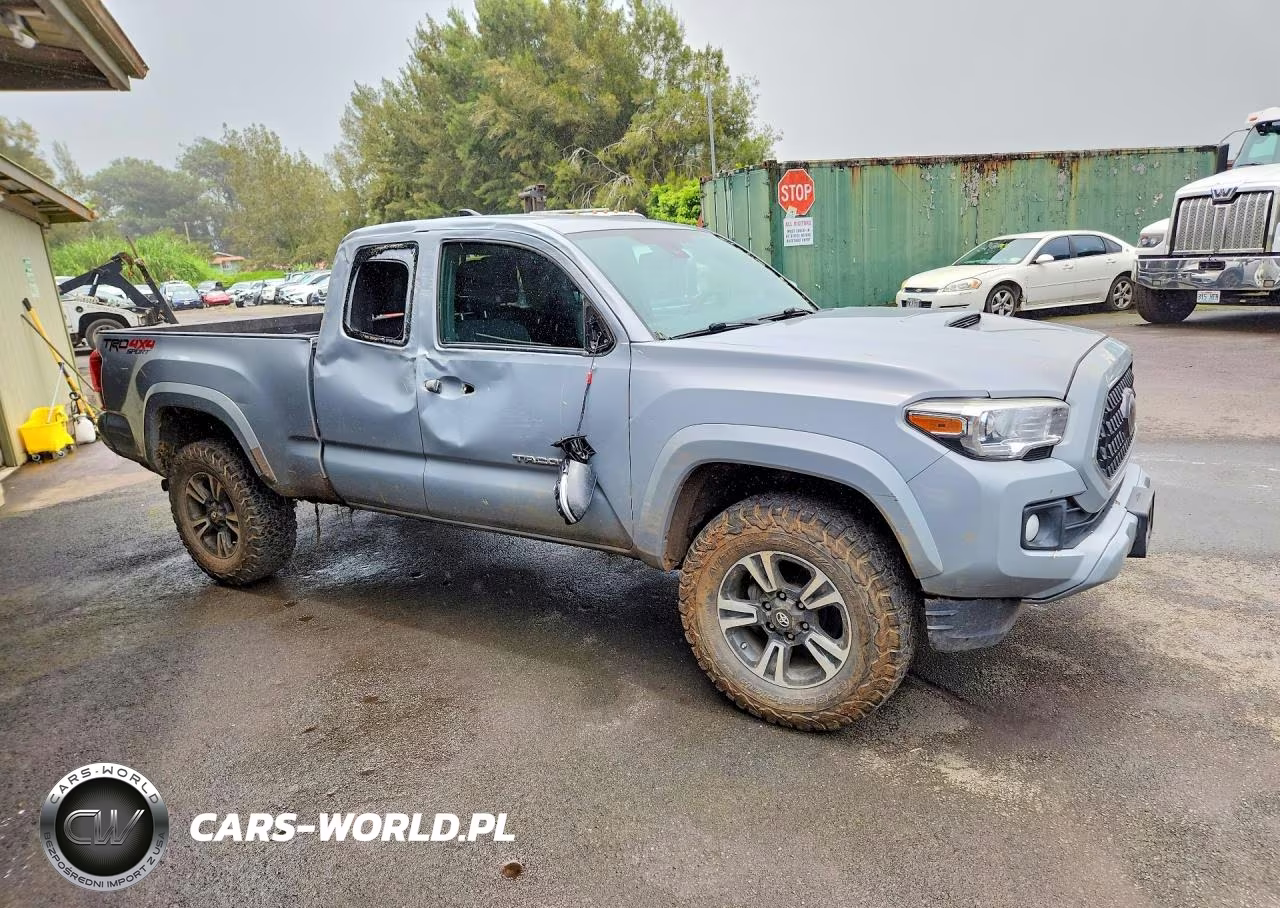 2018 Toyota Tacoma Sr5 V6 VIN:5TFSZ5AN6JX126622 - 4