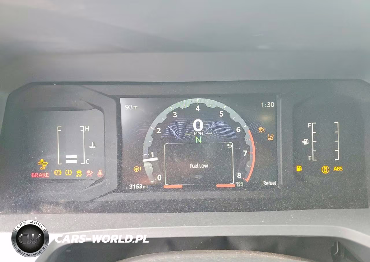 2025 Toyota Tacoma Sr VIN:3TYJDAHN9ST033632 - 9