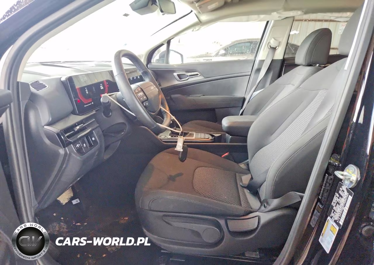 2026 Kia Sportage Lx VIN:5XYK23DF4TG381689 - 7