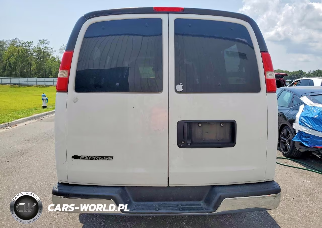 2018 Chevrolet Express G3500 Lt VIN:1GAZGMFG1J1290560 - 6