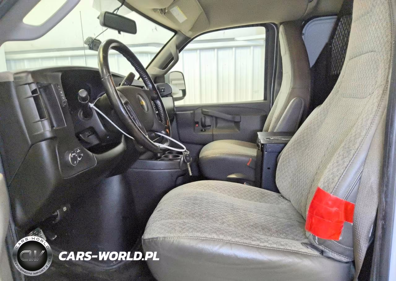 2022 Chevrolet Express G2500 VIN:1GCWGAFP5N1139994 - 7