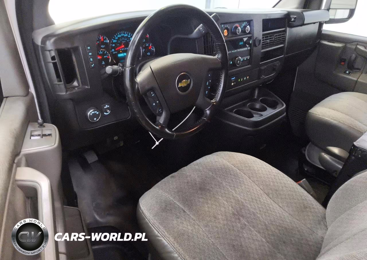 2022 Chevrolet Express G2500 VIN:1GCWGAFP5N1139994 - 8