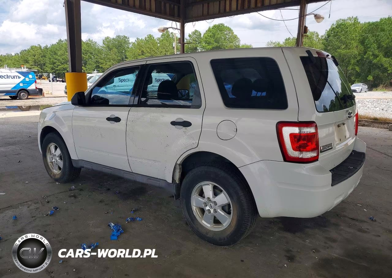 2009 Ford Escape Xls VIN:1FMCU027X9KA74907 - 2