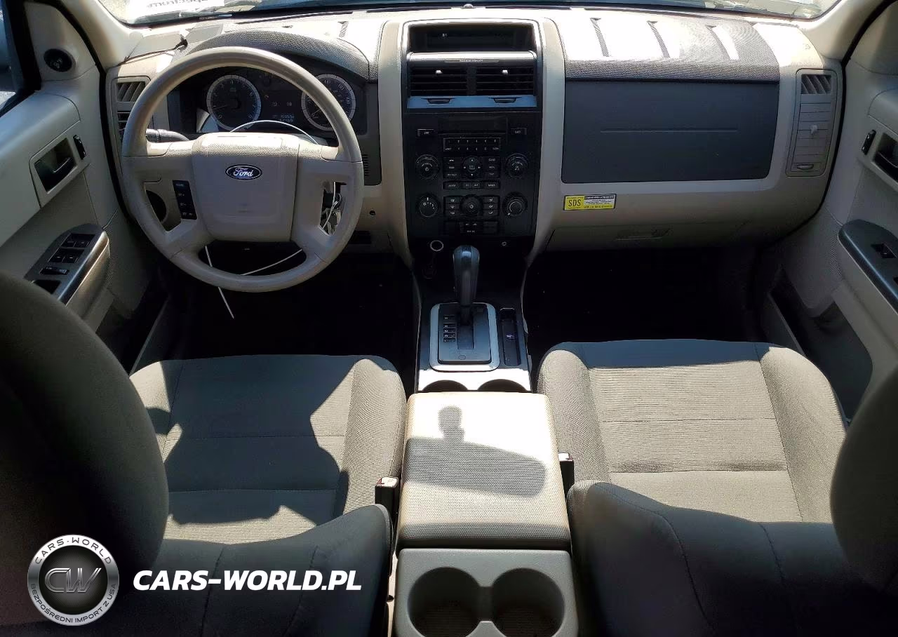 2009 Ford Escape Xls VIN:1FMCU027X9KA74907 - 8