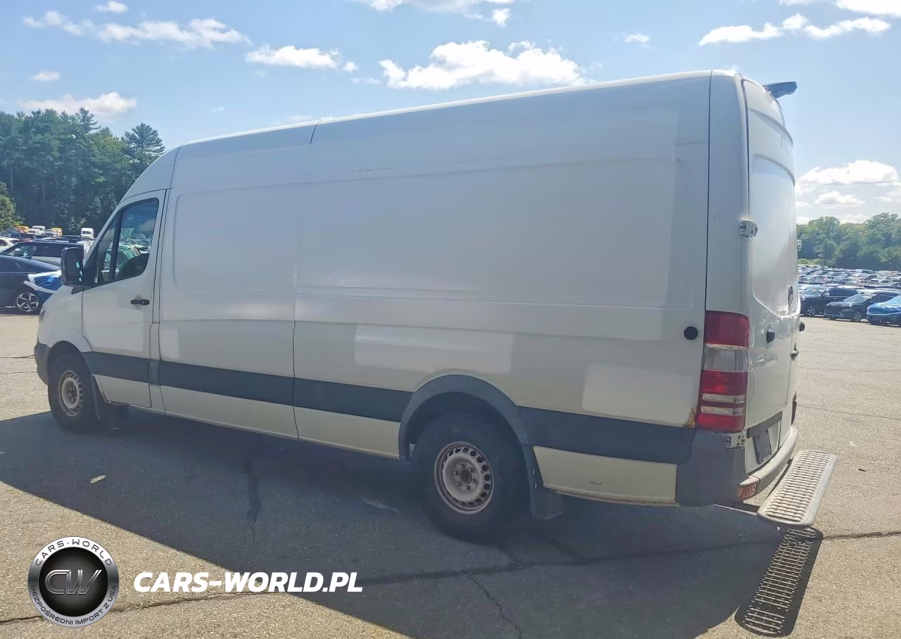 2016 Mercedes-Benz Sprinter 2500 Delivery Van VIN:WD3PE8DD2GP361205 - 2