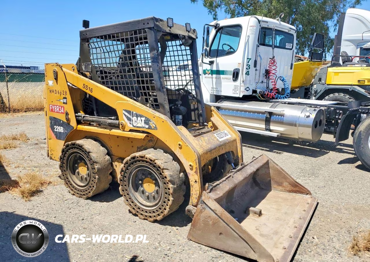 2014 Caterpillar 226B3 Skid Steer Loader