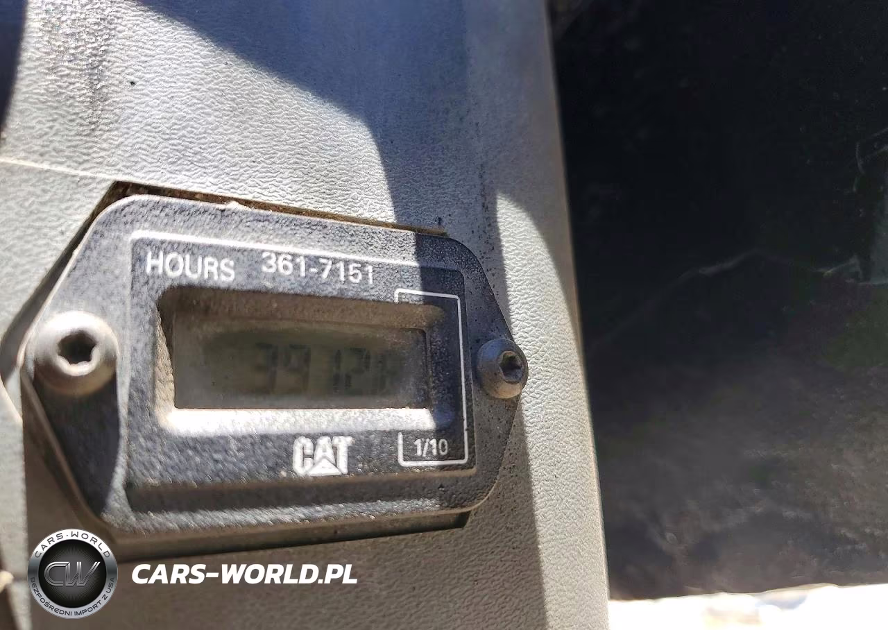 2014 Caterpillar 226B3 Skid Steer Loader VIN:CAT0226BHMWD06628 - 8