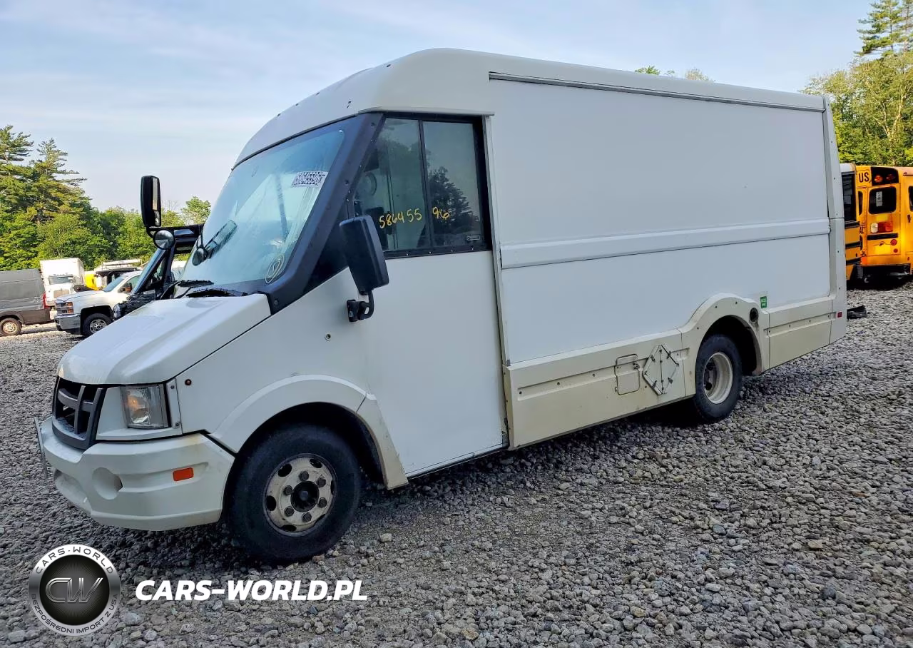 2013 Isuzu Npr Hd Delivery Van