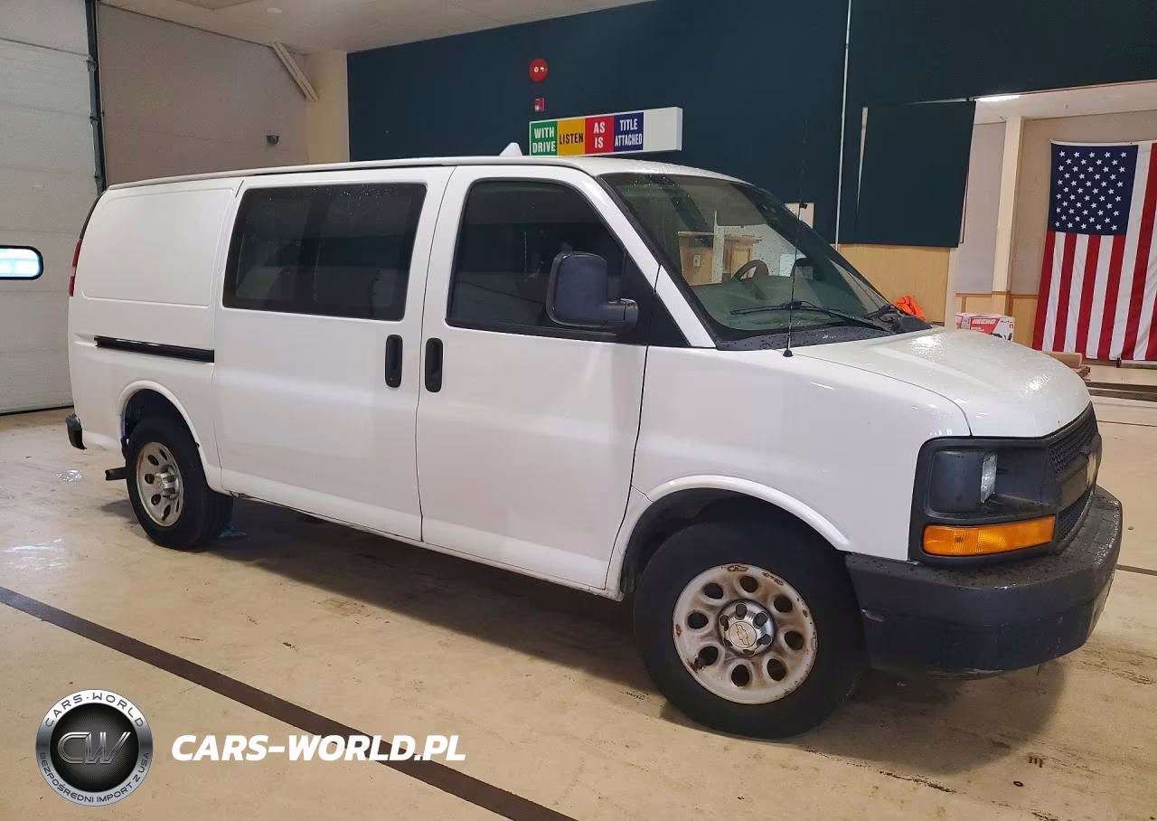 2013 Chevrolet Express G1500 VIN:1GCSGAFX4D1162082 - 4