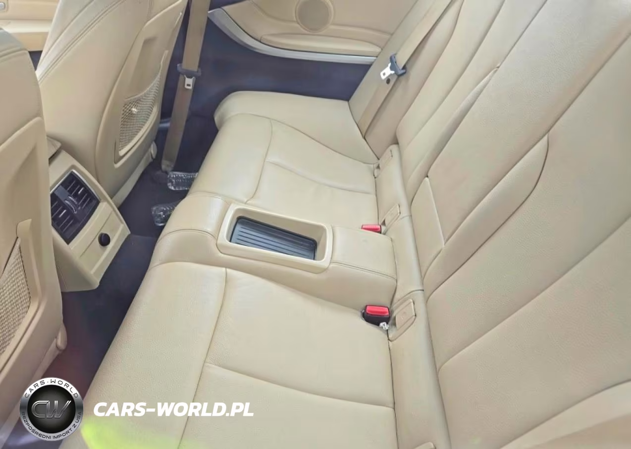 2017 BMW 430Xi VIN:WBA4R9C37HK878944 - 6