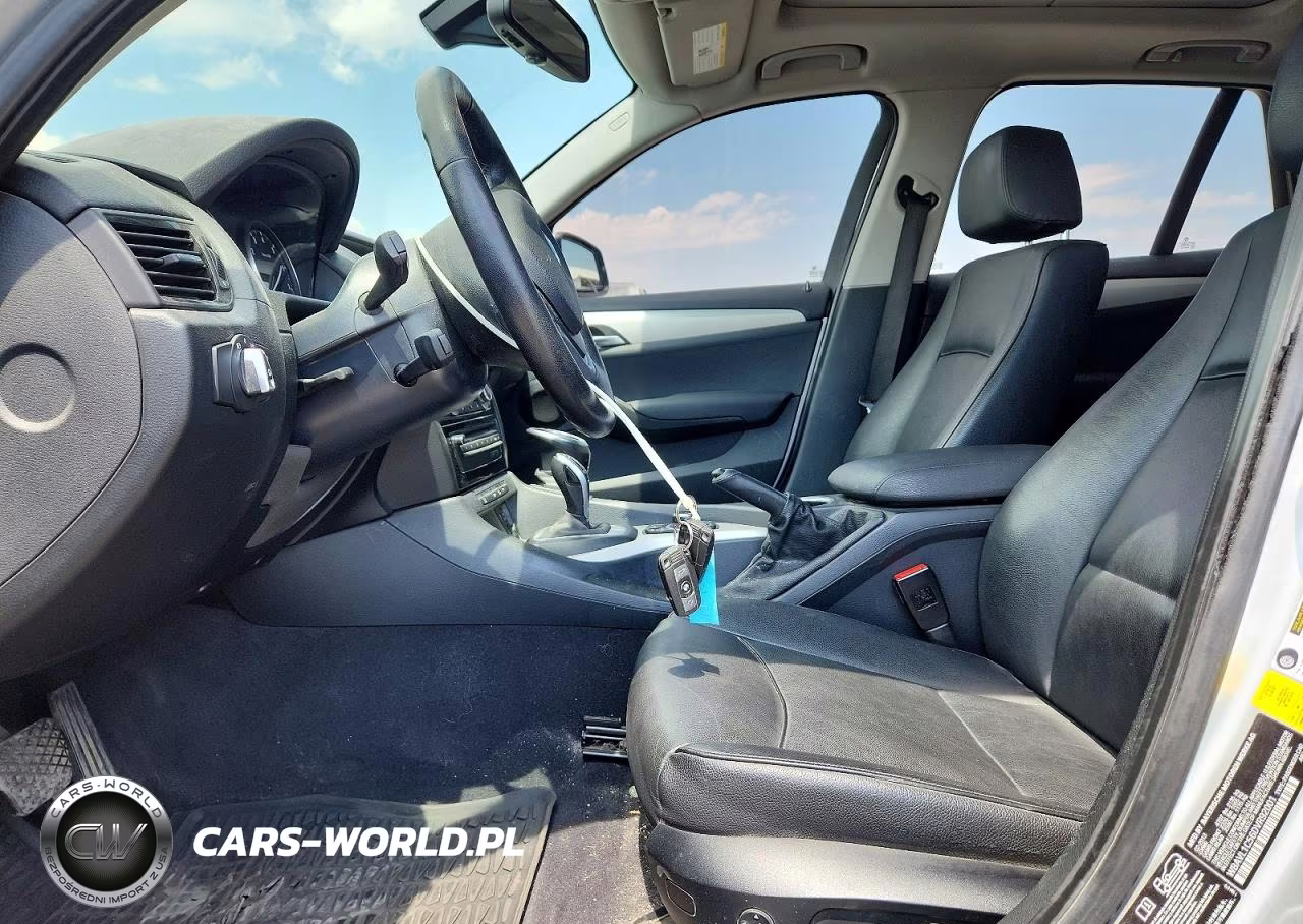 2013 BMW X1 xDrive28I VIN:WBAVL1C56DVR92001 - 7