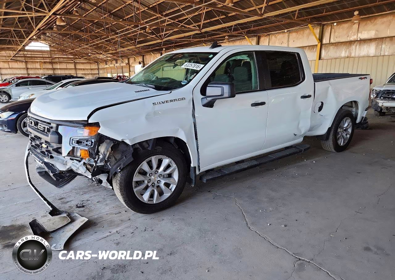 2026 Chevrolet Silverado K1500 Custom – zdjęcie 1 z 12
