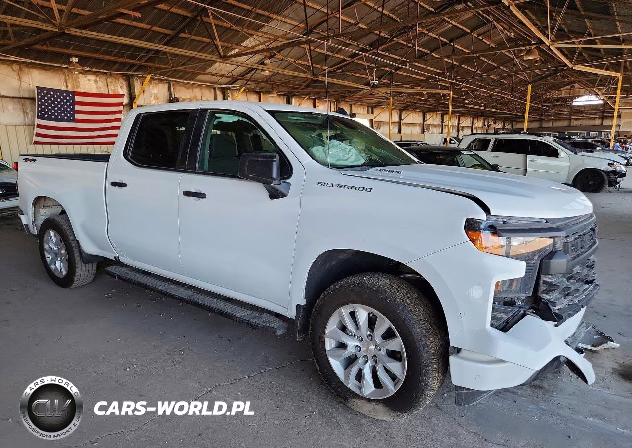 2026 Chevrolet Silverado K1500 Custom VIN:1GCPKBEK6TZ109741 - 4